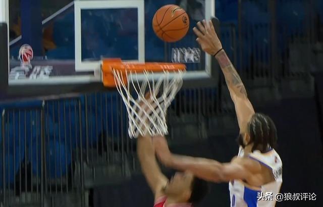 天天盈球-渐入佳境！麦基9中8轰19分7板 举火烧天隔扣陈国豪引关注