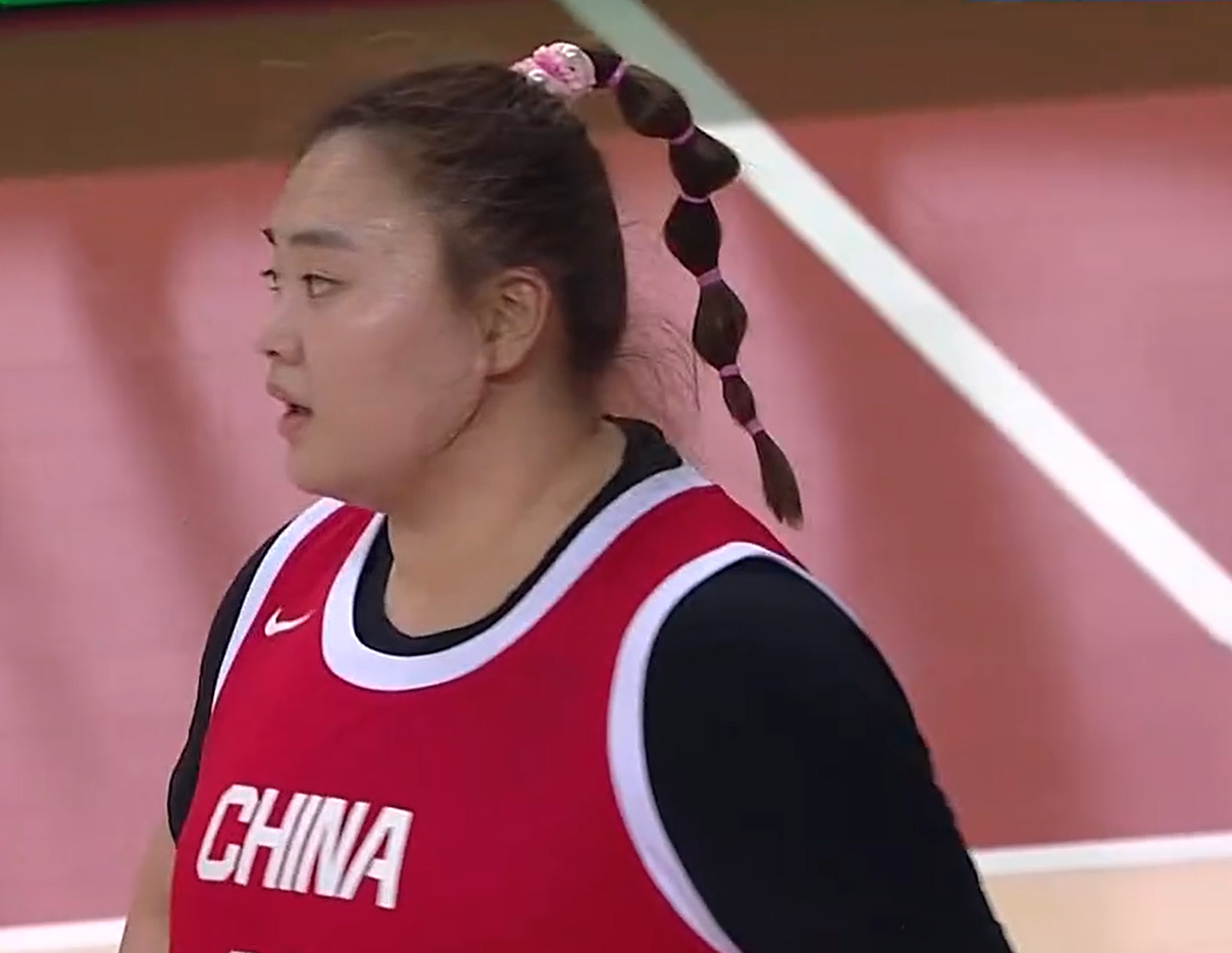 天天盈球即时比分直播-失望!3场比赛仅得2分,球迷:世界杯别带她了,将名额给刘禹彤吧